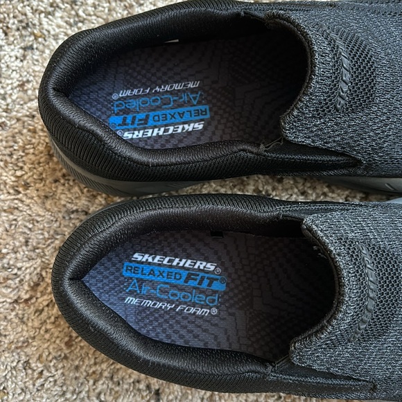 Skechers Slip On Shoes - Picture 6 of 9